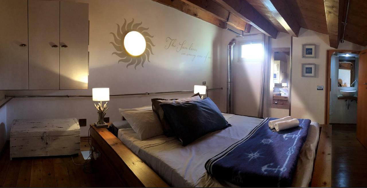 Casa Anna Apartment Syracuse ภายนอก รูปภาพ